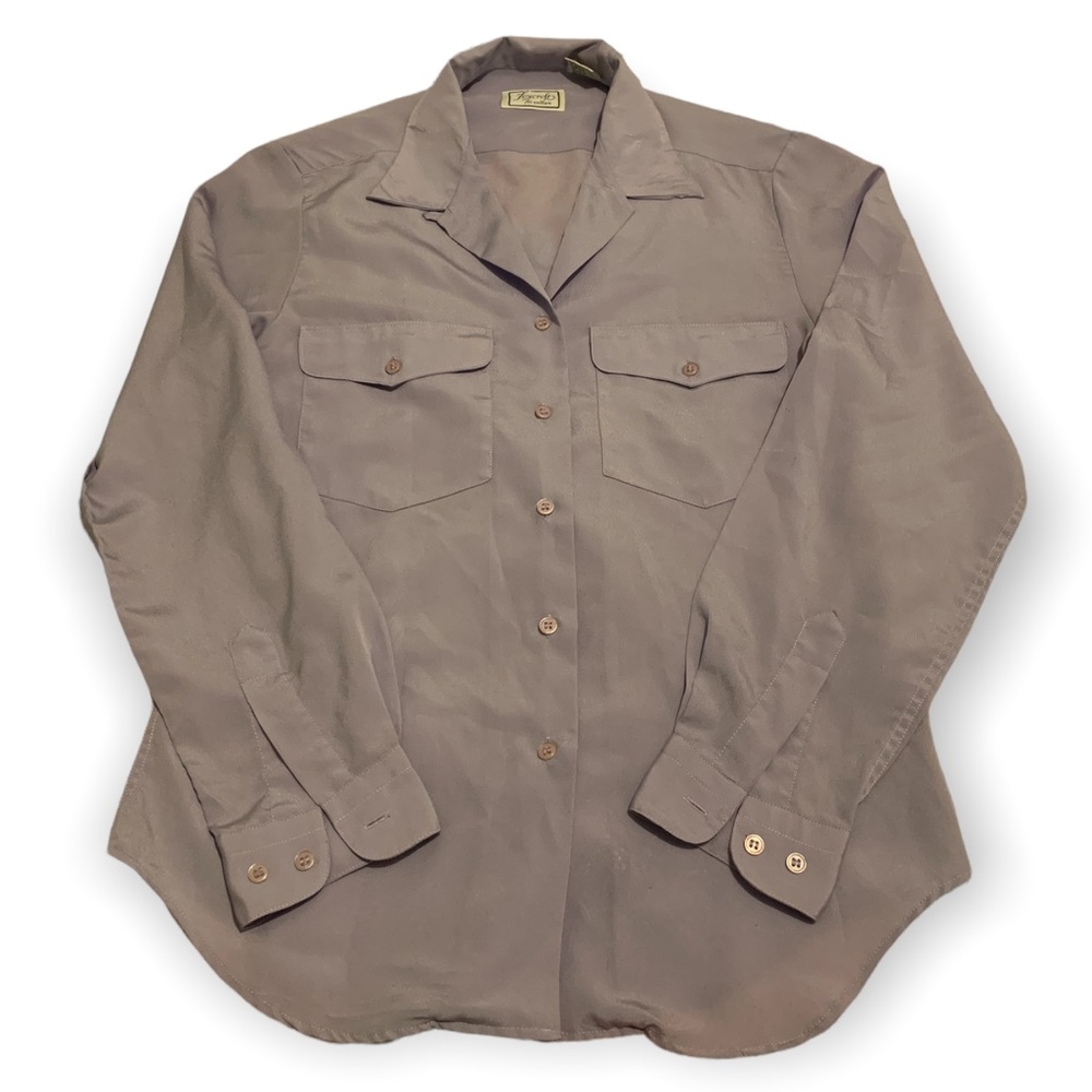 Vintage Foxcroft Shirt Women’s 6 Long-Sleeve Button Down Lavender Silky Great